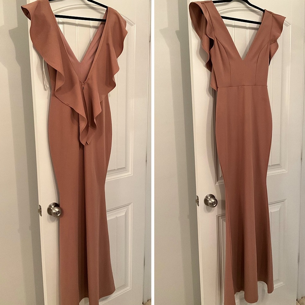 Elegant Sleeveless Ruffle Dress - Tan